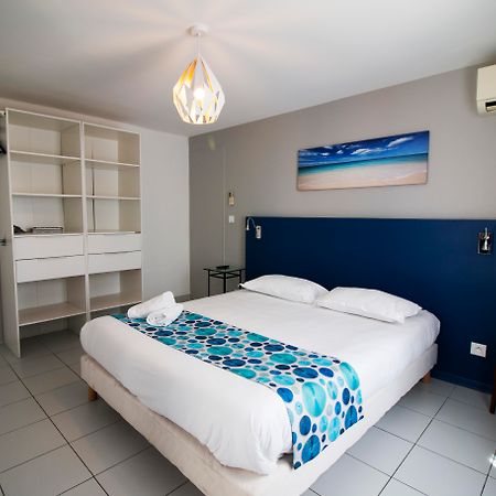 Hotel Bel Azur Six-Fours-les-Plages Ngoại thất bức ảnh