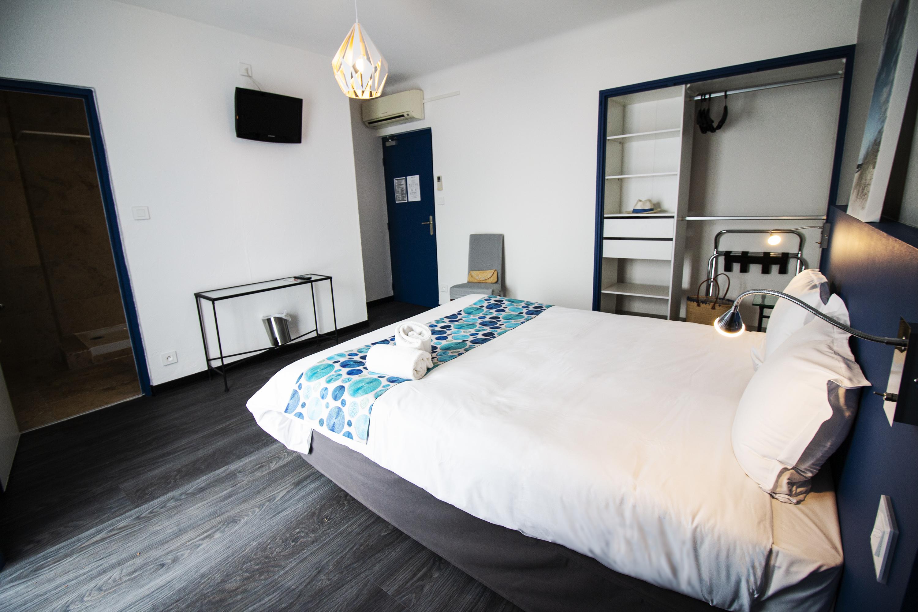 Hotel Bel Azur Six-Fours-les-Plages Ngoại thất bức ảnh