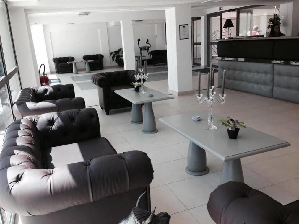 Hotel Bel Azur Six-Fours-les-Plages Ngoại thất bức ảnh