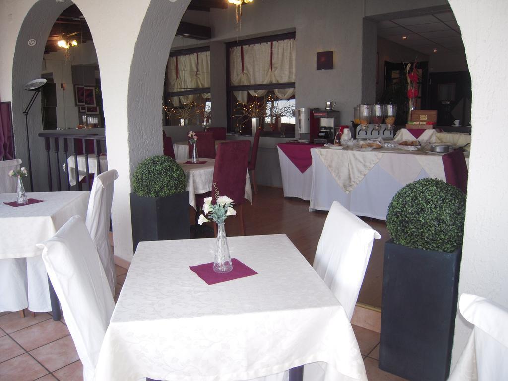 Hotel Bel Azur Six-Fours-les-Plages Ngoại thất bức ảnh